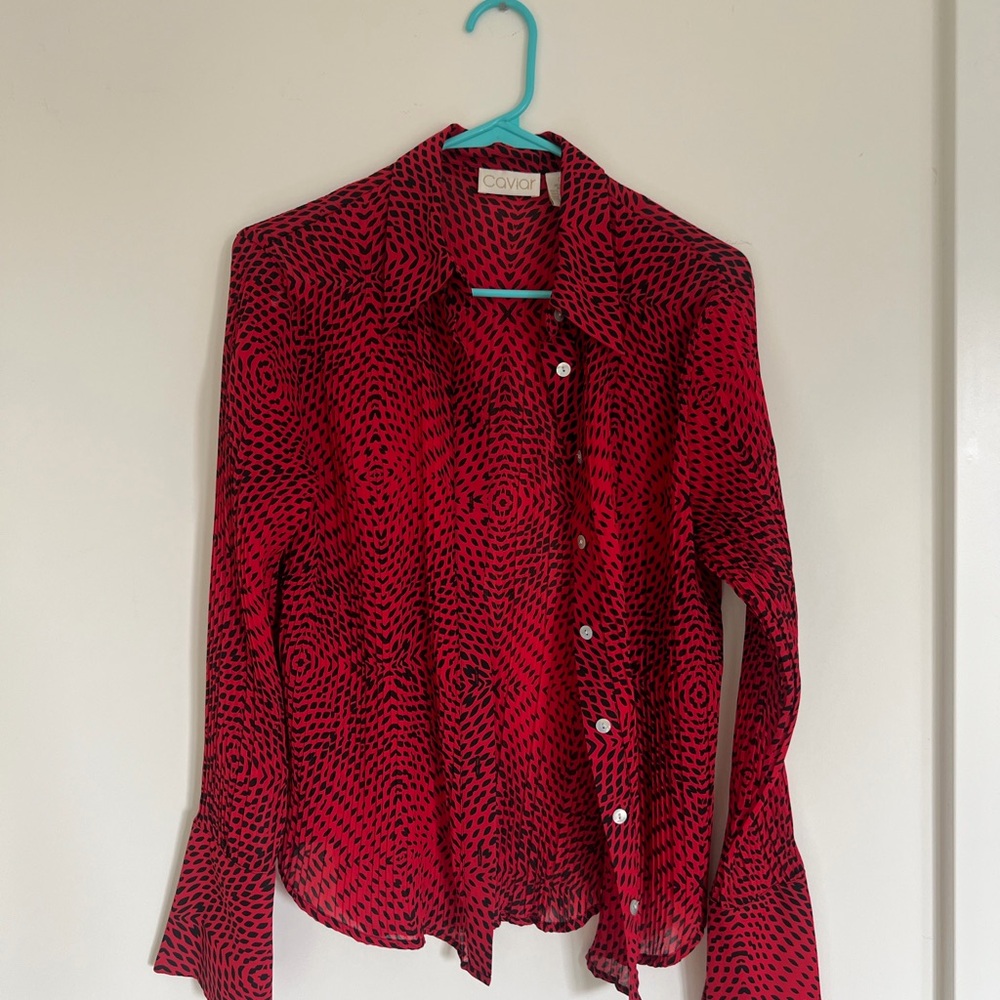 Vintage | Caviar Red and Black Printed Button-Down Women’s top